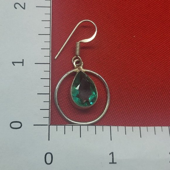 Vintage Emerald Green Glass Silver Tone Dangling Hook Earrings - Picture 10 of 10
